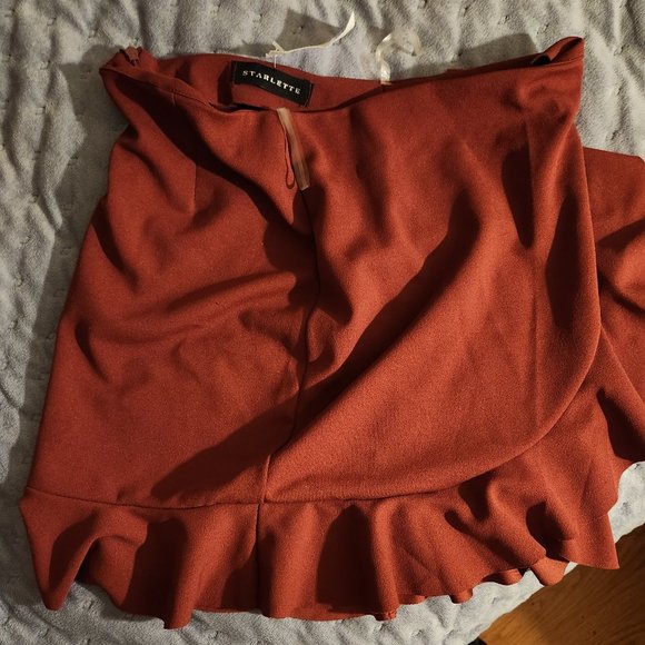 Starlette MAHOGANY RED MINI SKIRT - Picture 1 of 5